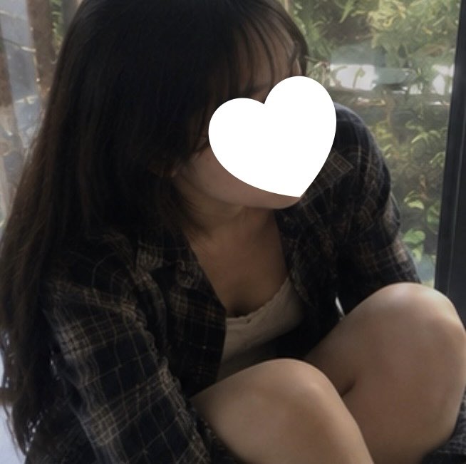 Y00_Min_'s tweet photo. 쭈구리….😖
#07년생 #일상계 #트친소_𝕏친소 #맘눌뎀 https://t.co/byQGsR7sbT