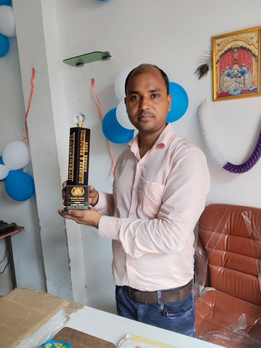 no1computer's tweet photo. 🏆🎉 A Proud Moment for the E-MAX Family! 🎉🏆

Heartiest congratulations to E-MAX Education Branch, Budaun, Uttar Pradesh on receiving the prestigious International Business &amp; Education Awards 2026! 🌟👏 https://t.co/ouX6BAJV0f