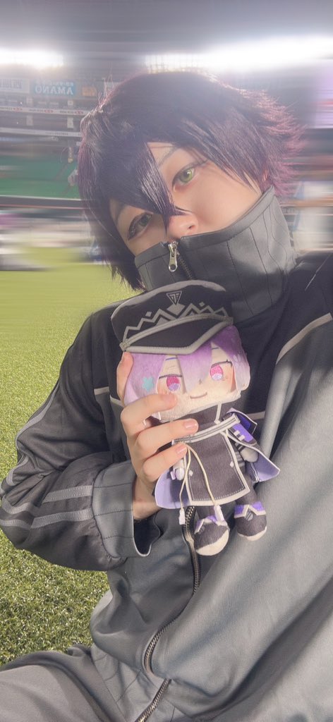 Evi_syu_cos's tweet photo. まろぱくちゃんと💜
か〜わ〜い〜い〜
#アコスタみずほPayPayドーム福岡 https://t.co/sPqot3JDkD