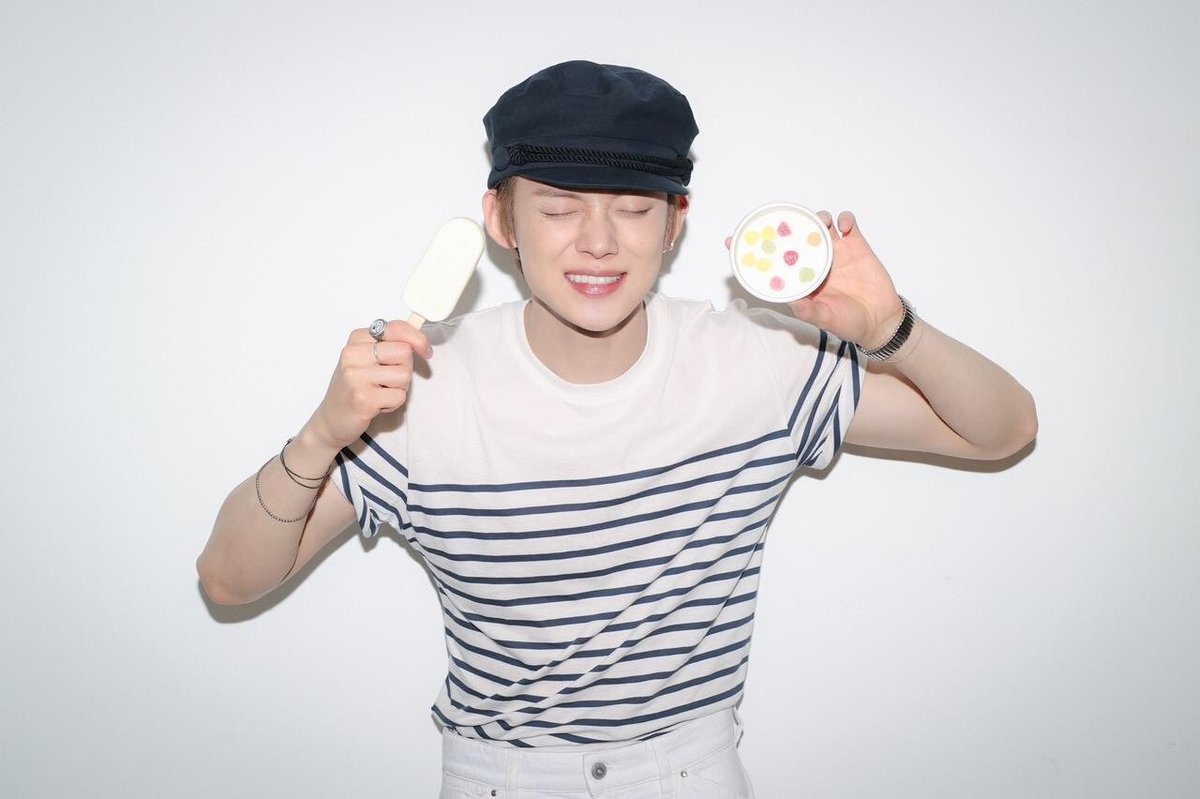 translatingTXT's tweet photo. [article] tomorrow x together #yeonjun’s ice cream collaboration sells 40k units

“gs25 revealed that this ice cream is the fastest-selling initial batch among 2026 k-pop artist collaboration products. as consumer response continued right from its launch, the number of stores carrying it quickly increased and some regions had product shortages, further stimulating purchase demand.

gs25 explained their internal reaction and said, “the collaboration product with yeonjun recorded sales that greatly exceeded expectations right from launch. driven by the enthusiastic reactions, we are discussing additional production.” they plan to release a bar-shaped product based on the same concept on the 21st of july.”