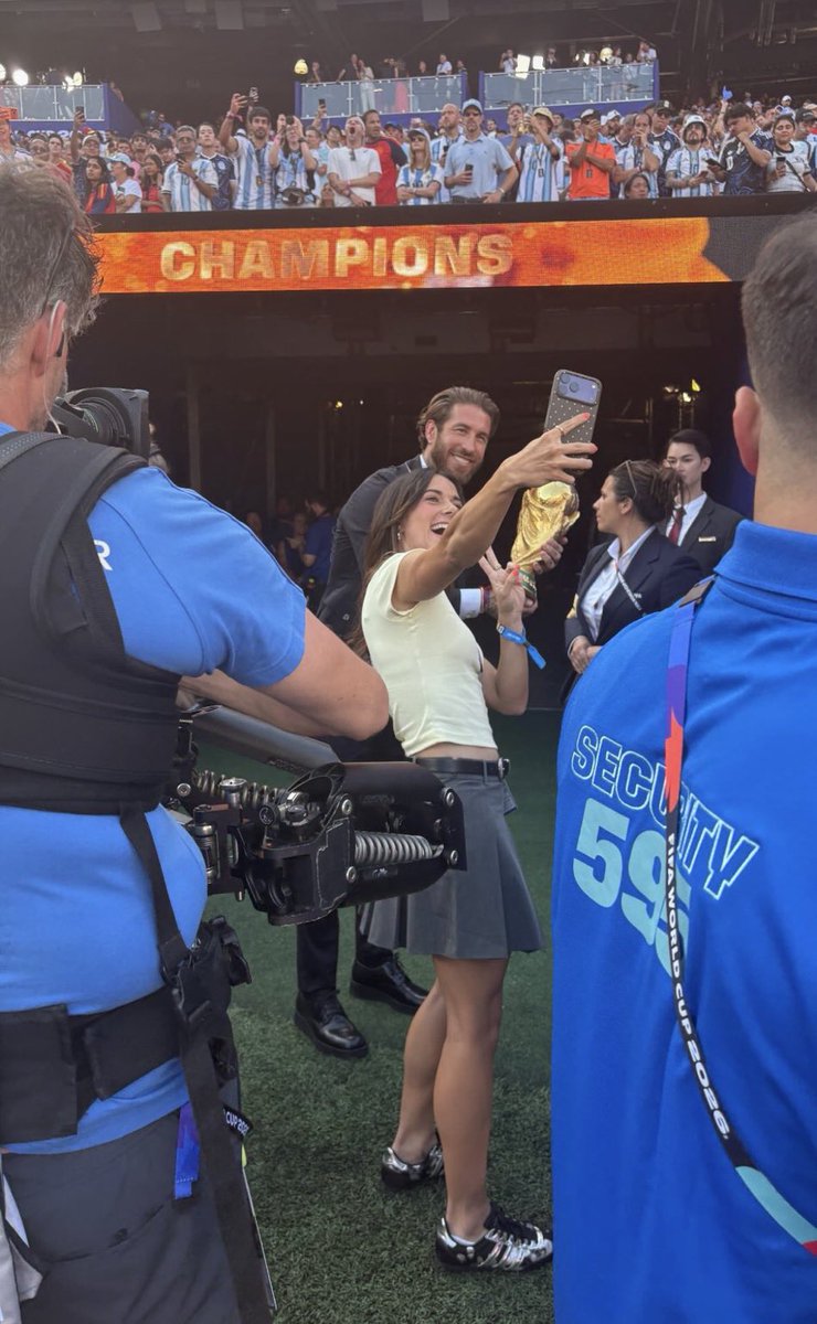 Maliibu81's tweet photo. next year she will have 2 of world cup thropies https://t.co/Sjq59pDM6t