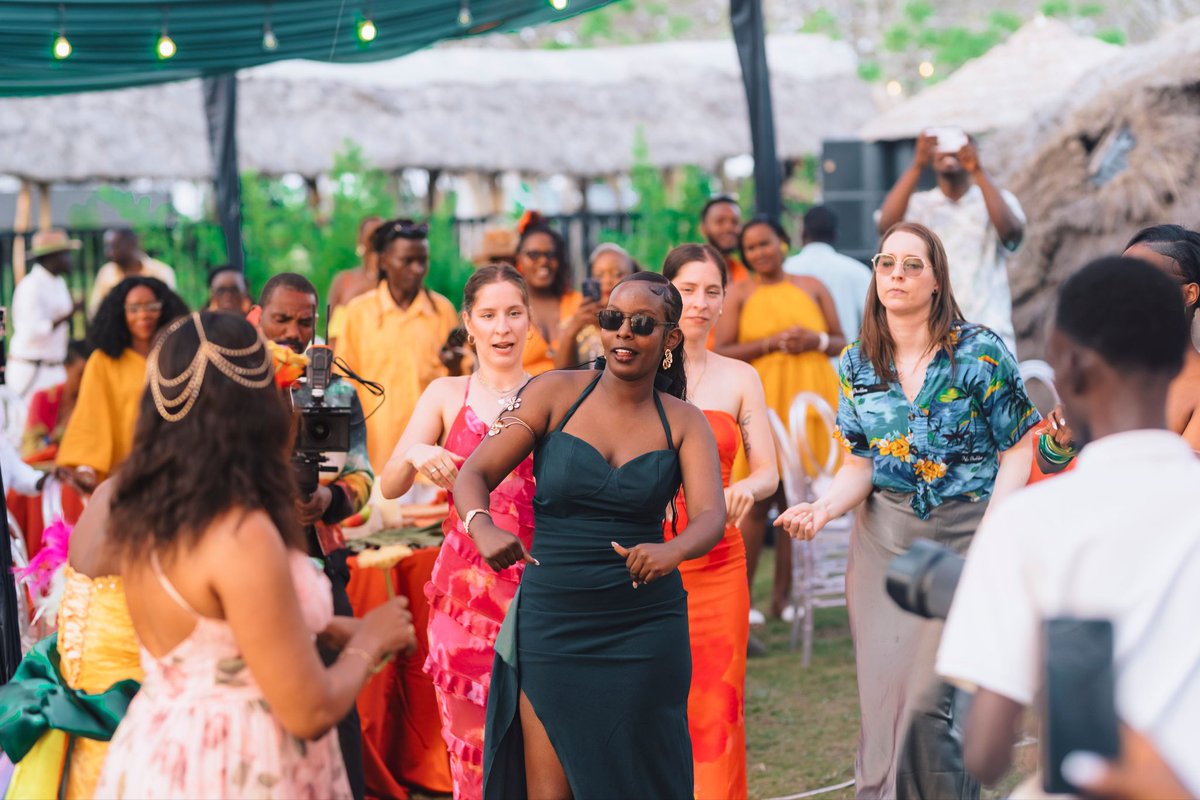 bugeseralake's tweet photo. Proud to have been part of such a beautiful love story. 

Thank you for choosing our resort as the place to celebrate your special day.

#WeddingDay #JustMarried #WeddingVenue #LoveCelebration #HappilyEverAfter #ResortWedding #DreamWedding https://t.co/k3xnUE7ax6