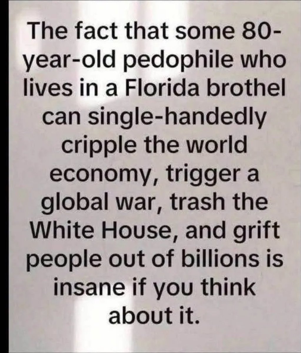 AlexC77980214's tweet photo. @RapidResponse47 That's right, have the government FORCE companies to reduce their prices to make Trump's polls look good!
THAT'S COMMUNISM, total government control of companies and threatening and EXECUTING the population if ANYONE disobeys them.
Remember, Putin KILLS OLIGARCHS in Russia! https://t.co/pm2r14igRv