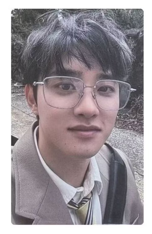 skzung's tweet photo. WTB PH

🐧 kyungsoo specs pc

tags. D.O. exo photocard muplant music korea plant photocard blossom mars POB plss pabili dm me https://t.co/7O6YkXAFqt