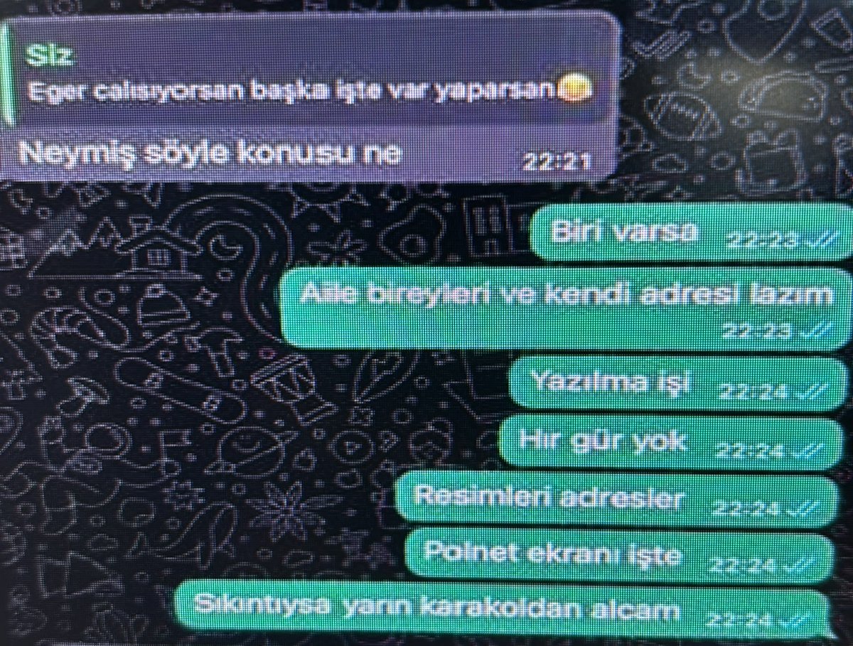 ismailsaymaz's tweet photo. Şu utanç verici yazışmalara bakın.
Suç örgütleri ‘bağladıkları’ kamu görevlileri eliyle adresleri, suç ve aranma kayıtlarını, kırmızı bültenleri ve Pol-Net görüntülerini temin ediyor.
Suç örgütlerinin adliye ve emniyet bağlantıları yapılan operasyonlarla bir bir açığa çıkıyor. https://t.co/wXVkkiXzAN