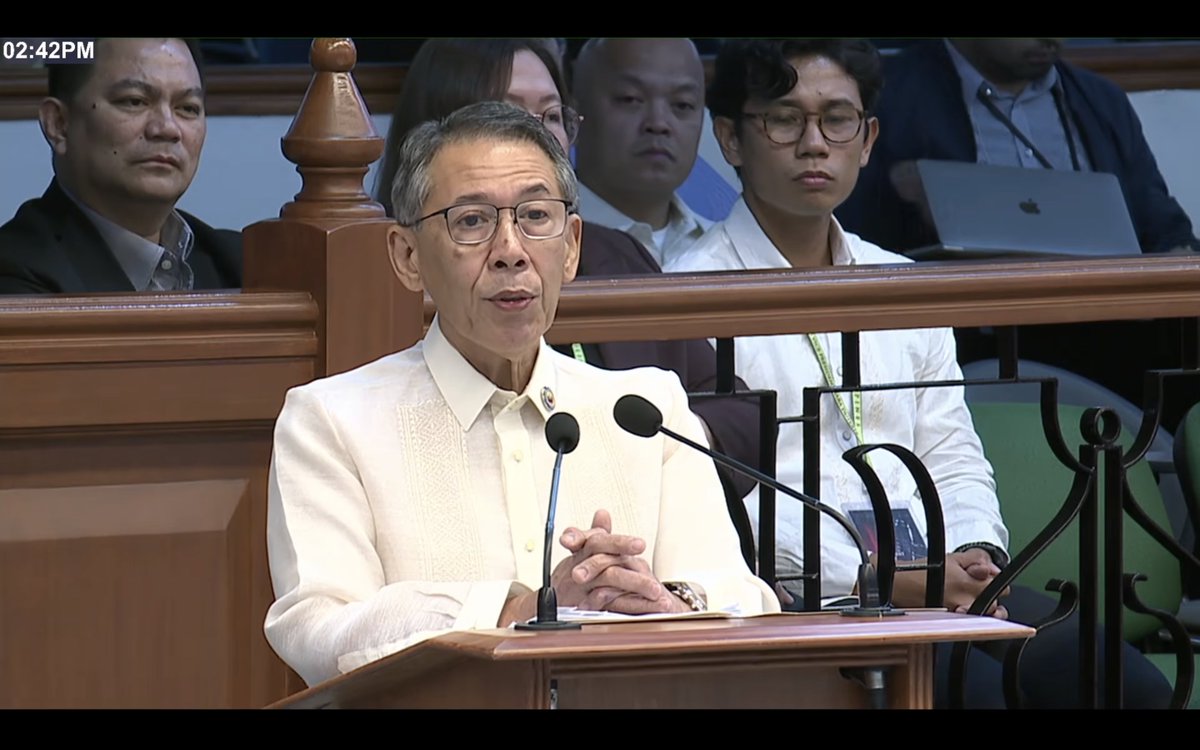 PhilippineStar's tweet photo. ‘HINDI NAMAN PO SIYA INTRUSIVE’

House prosecutor Chel Diokno explained that the prosecution’s subpoena request for Vice President Sara Duterte’s bank and tax records is not an “intrusive” move.

“Ang subpoena po ang tanging paraan para makuha nitong hukuman ang mga kinakailangan po nating datos, impormasyon at dokumento,” he stated.

“Hindi naman po siya intrusive dahil hindi pa naman ito kwestiyon ng admissibility. Ang kailangan lang ay ma-produce sa korte ‘yung mga dokumentong hinihingi. The issue of admissibility will come later, and the defense will have sufficient opportunity to object and oppose,” Diokno added.

The prosecution is seeking subpoenas for Duterte’s and her husband's bank, tax, and Anti-Money Laundering Council (AMLC) records in connection with allegations of unexplained wealth.
 
LIVE: https://t.co/k8BlsMd3ki