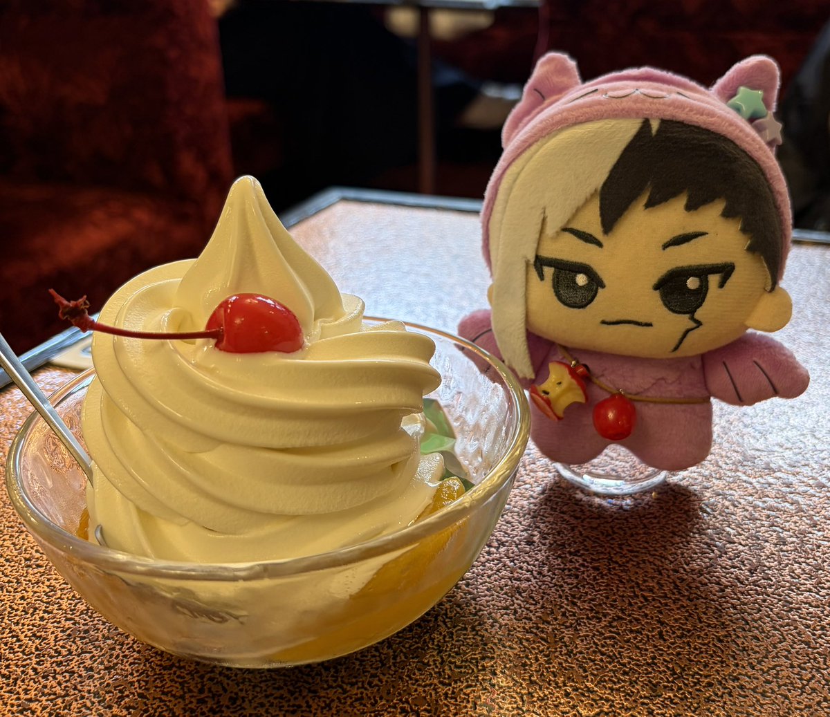el_pripa's tweet photo. 🍦🍒🦇 https://t.co/IevxHt2S9l