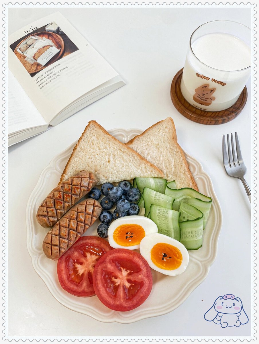 BastiSchipman's tweet photo. Weekend brunch win  Toast with creamy avocado, a sprinkle of chili flakes u0026 a side of fresh strawberries—sunny vibes and easy, delicious bites! https://t.co/sX9R8jNk4W