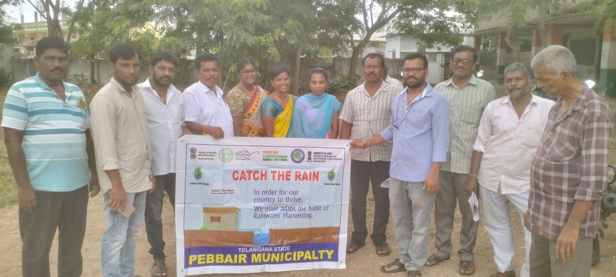 McPebbair's tweet photo. As a part of #CatchTheRain Campaign Today demonstrate how rain water harvesting pits works in Pebbair Municipality #JSJB3 #RainwaterHarvesting #WaterConservation #PebbairMunicipality #SwachhBharat #Telangana #SaveWater #MissionLiFE
@cdmatelangana
@Collector_WNP
@aclb_wnpts https://t.co/WWdyXldOzQ