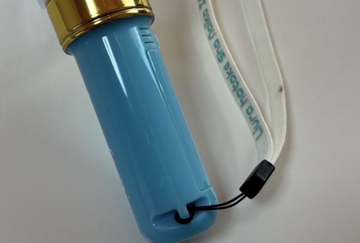hoshi_torihik's tweet photo. 譲：ペンライト
求：送料込0.12

電池を抜いての発送になります
お気軽にお声掛けください🎀
 #いれいすグッズ交換  #いれいすグッズ買取  #いれいすグッズ譲渡 https://t.co/mhkct3QiE1