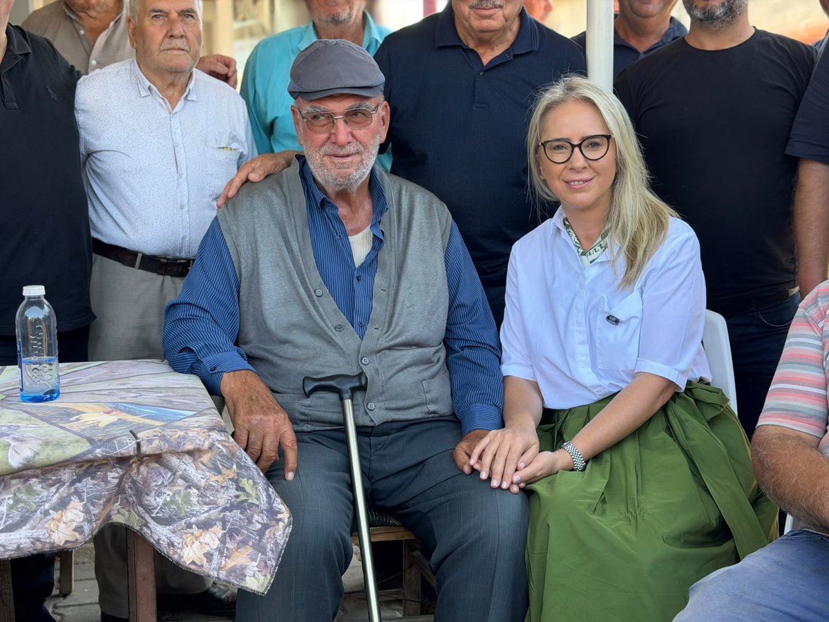CeydaBC35's tweet photo. Yeni haftaya Bismillah… 🌸

Sağlık, huzur ve bereket dolu bir hafta geçirmeniz dileğiyle. Herkese hayırlı, başarılı haftalar!🙋🏼‍♀️ https://t.co/JrB5WkhcMb