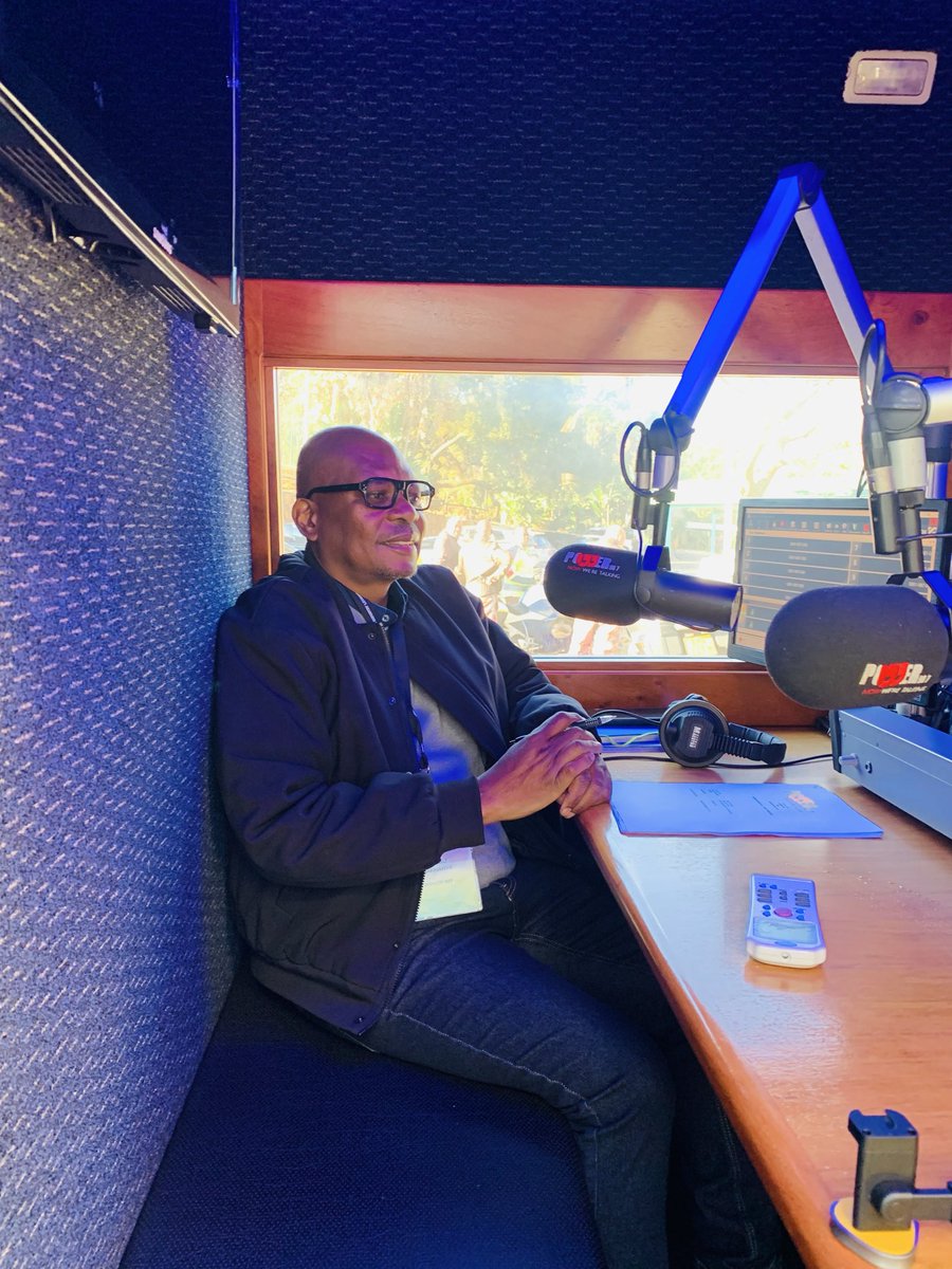 Powerfm987's tweet photo. Good morning and welcome to #POWERTalk with @Makhanya1937, broadcasting live from the Defence Industry Lekgotla in Pretoria.
Listen live: https://t.co/ZFznfwJul3
Brought to you by @SANDF_ZA https://t.co/C4s1mScj7l