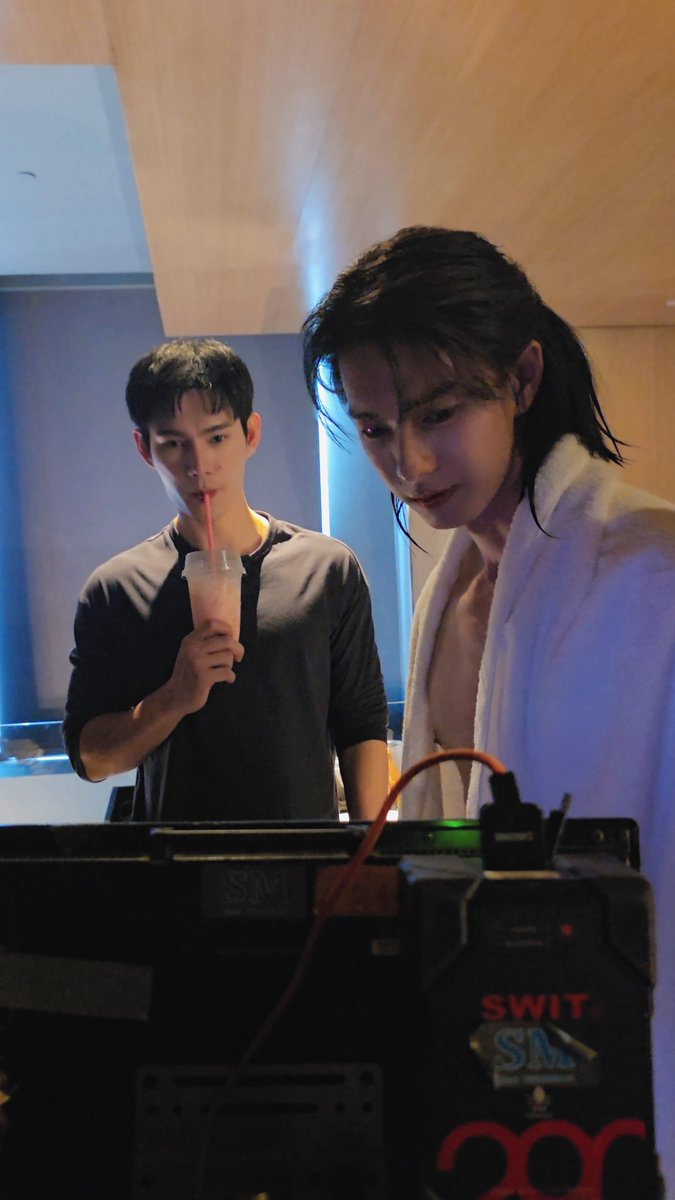 TheGrimLoverTH's tweet photo. ฉันอีทชาเย็นทุกวันนนน เติมหวานในซีน อุ้ยยตายยย ลั่น ๆ 🫢 เติมหวานในพุงฮับ 😝🧋🧋🧋

The Grim Lover Q12

#รักลืมตายQ12 https://t.co/BzTd2oKPbq