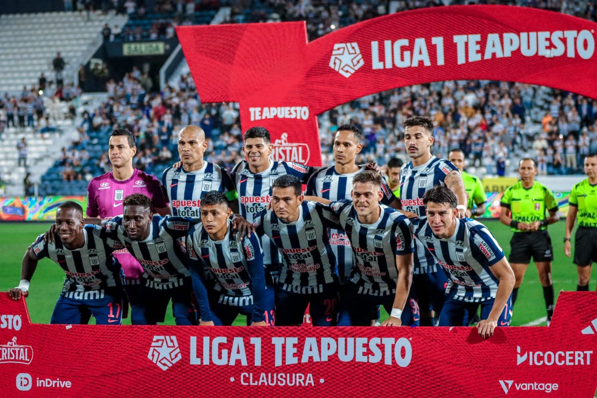 RedsportsP's tweet photo. 𝗧𝗥𝗜𝗨𝗡𝗙𝗢́ 𝗕𝗟𝗔𝗡𝗤𝗨𝗜𝗔𝗭𝗨𝗟

El  Club Alianza Lima  venció (𝟮-𝟭) al Sport Huancayo Página Oficial  en el estadio Alejandro Villanueva  por la fecha 1 del Torneo Clausura de la Liga 1

⚽️: 𝗘𝗿𝘆𝗰 𝗖𝗮𝘀𝘁𝗶𝗹𝗹𝗼 (𝟯𝟯' 𝟲𝟭'), / 𝗡𝗮𝗵𝘂𝗲𝗹 𝗟𝘂𝗷𝗮́𝗻 (𝟭𝟴') https://t.co/KmKFLqHOnZ