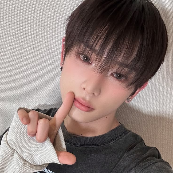 kk1n4a's tweet photo. 最近のお気に入りさんたち♡
みんな可愛いしイケメンだから雑魚オスなんて敵わないから♡
#イメプ　#なりきり https://t.co/j2yO5MtPtJ