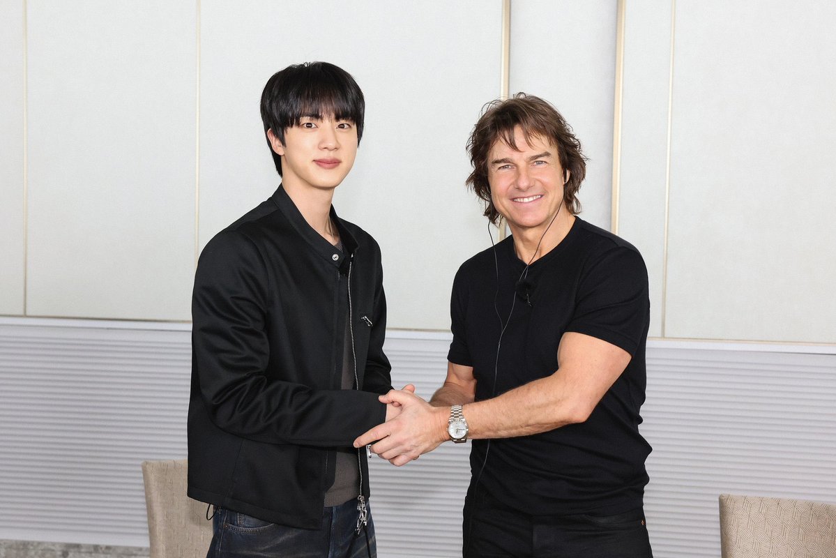 Kseokjinfoamcho's tweet photo. คอนเนคชั่นคุณคิมซอกจินเค้าไม่ธรรมดาจริงๆ ทั้งพี่คริสและทอมครูซคือระดับตำนานทั้งคู่ ไม่ใช่แค่รู้จักกันธรรมดาแต่สนิทกันด้วย พี่จินเป็นติ่งที่คอมพลีทมากๆ จากแฟนคลับสู่คนสนิท และตอนนี้บังทันก็สนิทกับทั้งสองคนด้วย ดีใจที่บังทันเจอมิตรภาพที่ดี🥹 https://t.co/e3vtzuIi0S