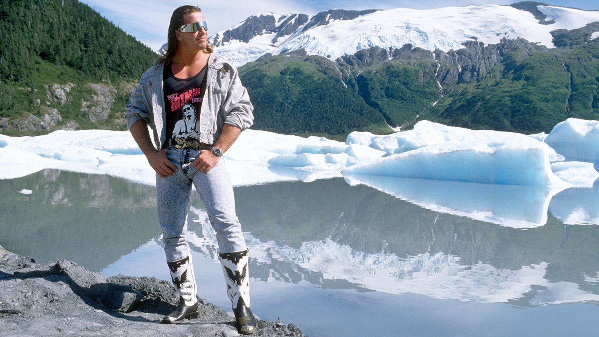 WWFWrestling1's tweet photo. 📸 Bret "Hitman" Hart photographed in 1991. 🩷🖤 #WWF #WWE #BretHart https://t.co/bhNlJJO3FL