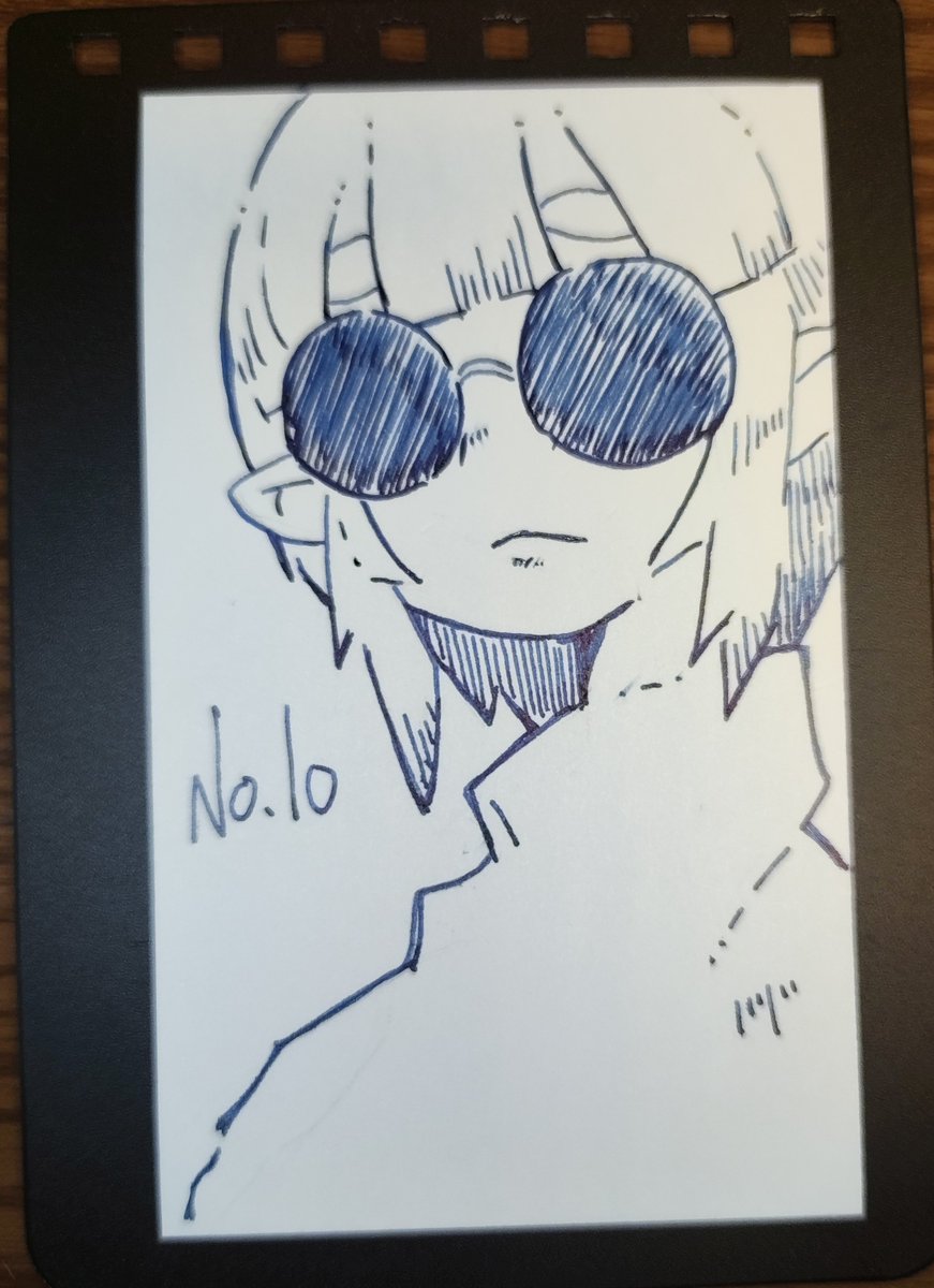 Ross487e's tweet photo. 終わっちゃうけど、毎日アナログでイラスト描いてるのでみてねー！
#三連休はフォロワーが増えるらしい https://t.co/AQ04llJTeX