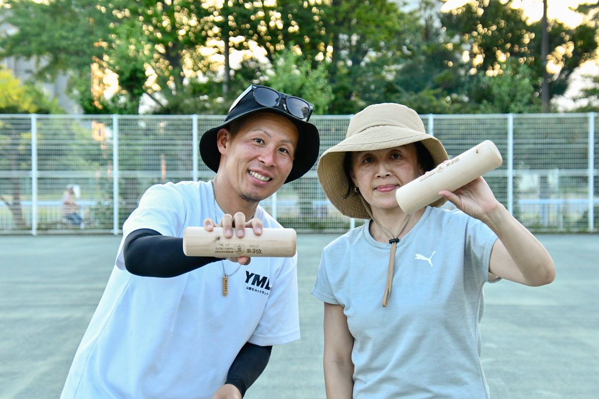 kazuni_dot_jp's tweet photo. 第1回 CARRY HUIPPU

初代チャンピオンに輝いたのは
これこれ　しん　ペア🏆💕
2位は 見事なGiant Killing を見せた
ツバサ　リュー　ペア🥈💕
3位は　予選最下位から這い上がった
JoJo    かよっぺ　ペア🥉💕

猛暑の中
最大38ゲームを全員が完走しました😭
本当にありがとうございました🙇‍♀️♡ https://t.co/Abrp6IkaLa