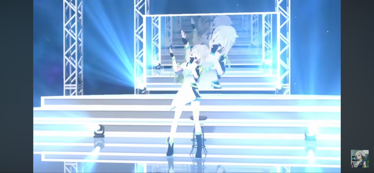 Rewrite39Key's tweet photo. ミニライブお疲れ様です。
TMの曲はどっちも風を感じるー。
明日から仕事がんばりまーす。
#YuNi https://t.co/GeBj987u84