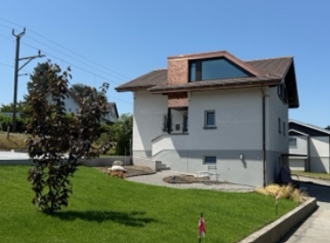 _IBWD's tweet photo. Freshly renovated apartment in beautiful Murten (Canton Fribourg)🇨🇭
🏡3.5 rooms, open kitchen, garden
🌊Lake 200m, train 5min
⚡Parking + EV
 🛋️Furnished optional
⛰️Stunning Jura views
Ideal combination of tranquillity, nature and good transport links.👉Interested? Contact us! https://t.co/CENkWo8jjZ