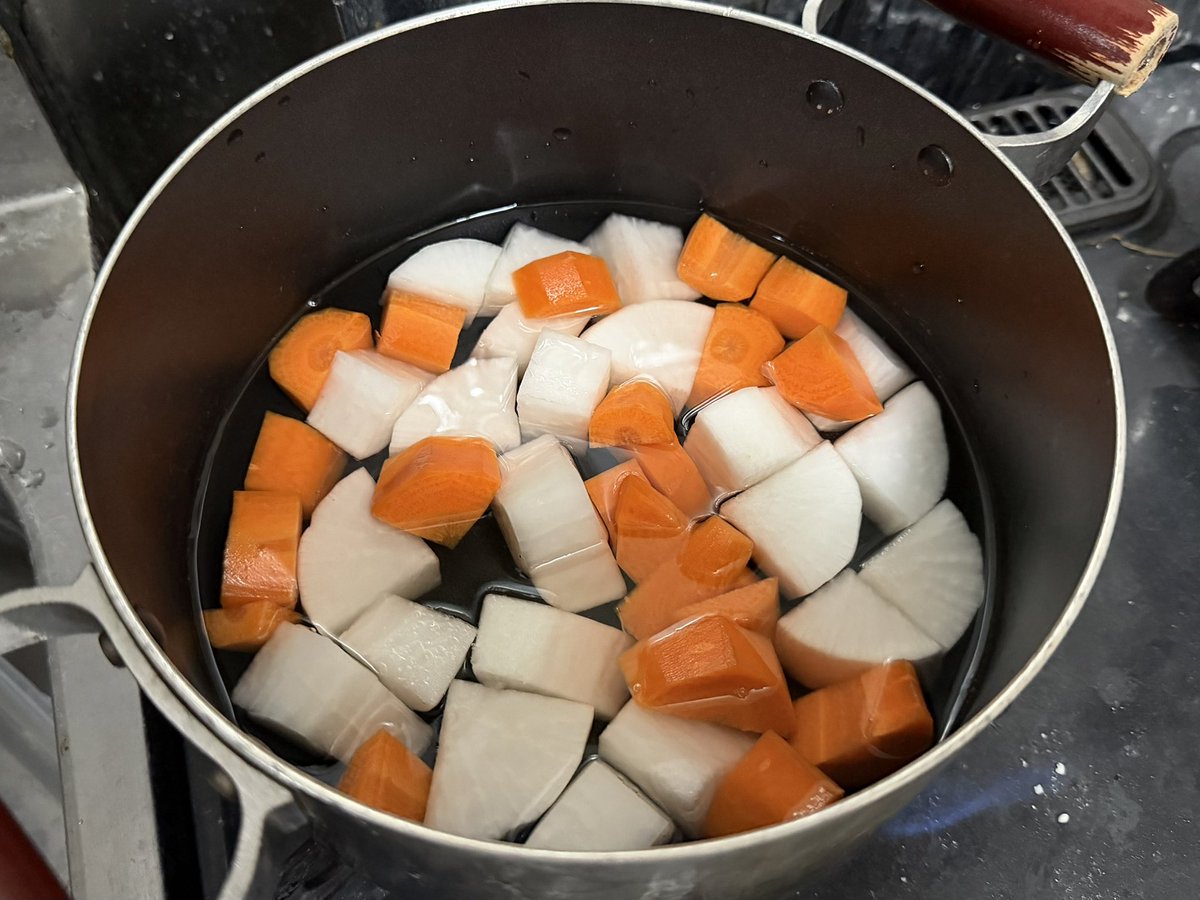 CAROTENE0726's tweet photo. カロテンカラーだ https://t.co/Cpxb5uQHr5