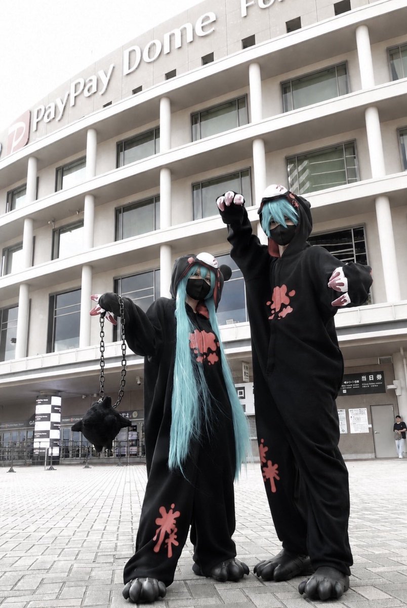 05_glommy's tweet photo. Cosplay 🩸

GLOOMY × HATUNE MIKU ＆ MIKUO

 #コスプレ  #コスプレイヤー
 #ボーカロイド  #ボカロ
 #グルーミー  #初音ミク
 #アコスタ  #福岡paypayドーム

@morichack  @HatsuneMiku https://t.co/WcqHEcTS6Z