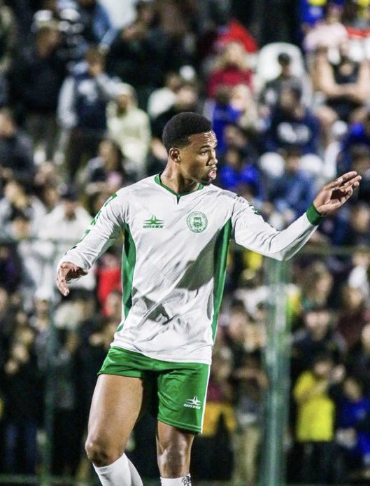 AMIDAsv's tweet photo. 🇧🇷 🍻❤️Gabriel Magalhaes participated in a hometown exhibition match back in Brazil yesterday 👀🫰🏿

He even scored too 🤣 
❤️🥰
#afc #Arsenal #Gunners #COYG https://t.co/M67f1zdnwk