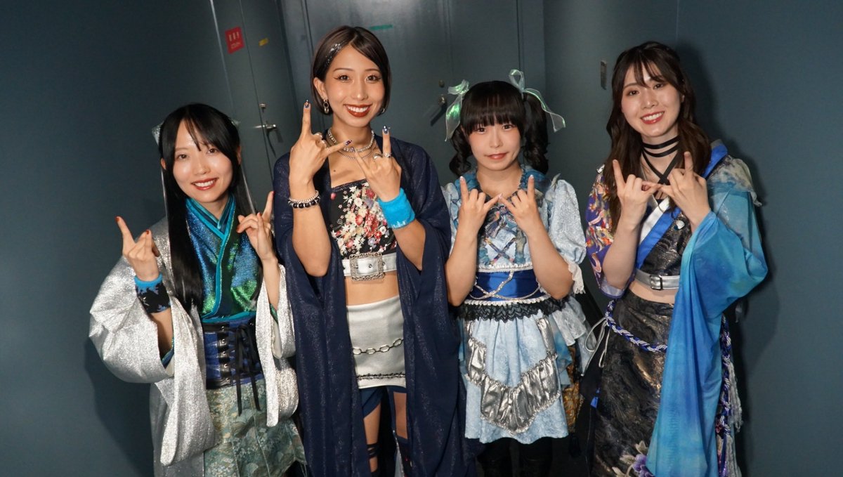 hagane_0623's tweet photo. ⚔️#HAGANE ライブ⚔️
HAGANE EP Release Tour「METAL QUEST」
大阪 BIGCAT
ありがとうございました‼️

NEXT LIVE⬇️
8月9日(日) 
📍 広島LIVE VANQUISH
HAGANE EP Release Tour「METAL QUEST」 https://t.co/5bHUqJloIL