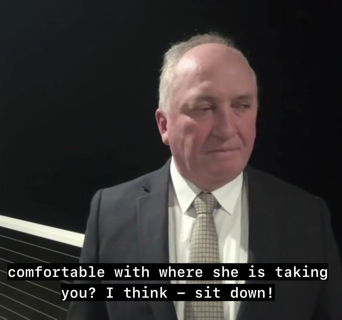 SaraJade_13's tweet photo. #730 #BarnabyJoyce BL red faced rage head lowered &amp; forward leaning , screams at a vulnerable dog, how does he treat that dog/kids  when no one‘s looking. Loses control “SIT DOWN.” Rational brain gone. Knows #Hanson is dragging him down the toilet. Waiting for the big break up. https://t.co/x6n9MNQ5Wn