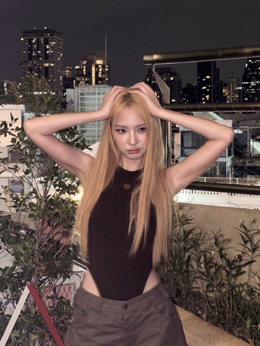 JanJingjing_TH's tweet photo. JanJingjing Update  ༘♡📢 (1/3)
IG post : janhae 

I'm yours ;) 

#JANHAE #JANIVERSE 
🔗 https://t.co/Tjvvb04Td7 https://t.co/ODnQWnlJ8p
