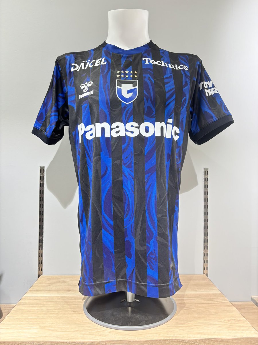 uechin007's tweet photo. あっという間に⚽️🏆ワールドカップが閉幕したし、8/7(金)からはJリーグが開幕する🔥

気持ちがだんだんと高揚していくんやろな！
早よパナスタで10個目の⭐️が刻まれた新ユニを纏って青黒の戦士たちを応援したいぞ！📣🔥

暑さにやられんように体も鍛えないとな！💪 https://t.co/ykkbNcoK6U