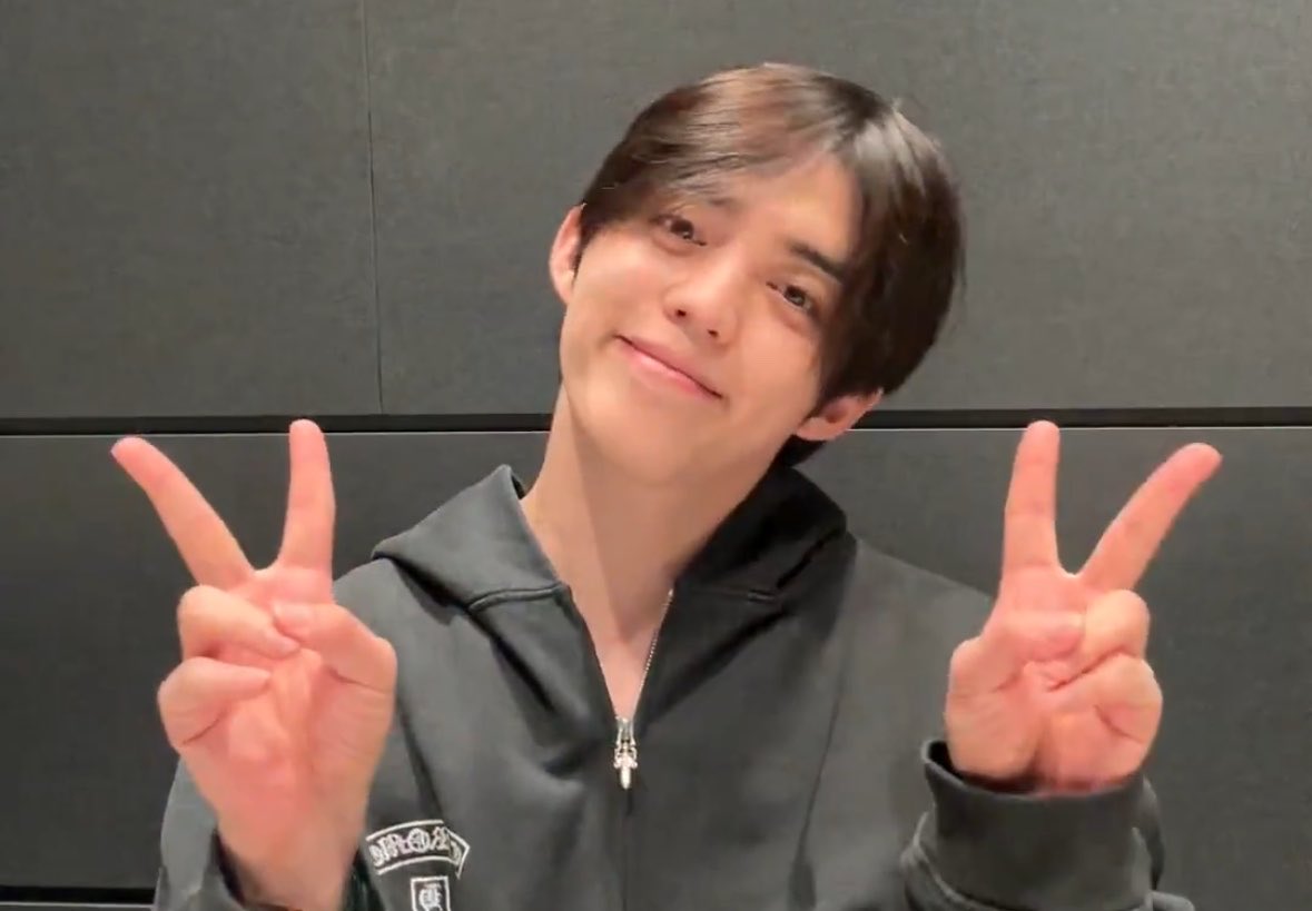 lunehoon's tweet photo. CUTIEFUL COUPSIE 🤍 https://t.co/onHngOuBXk