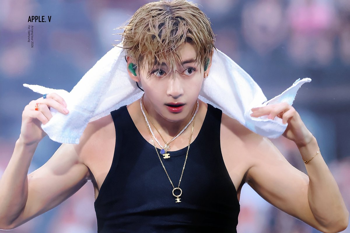 APPLE_V_KR's tweet photo. 260718
ARIRANG WORLD TOUR IN PARIS DAY2 
태형이 🖤💜
#TAEHYUNG #BTSV #BTS_WORLDTOUR_PARIS https://t.co/uP86RvcRfh