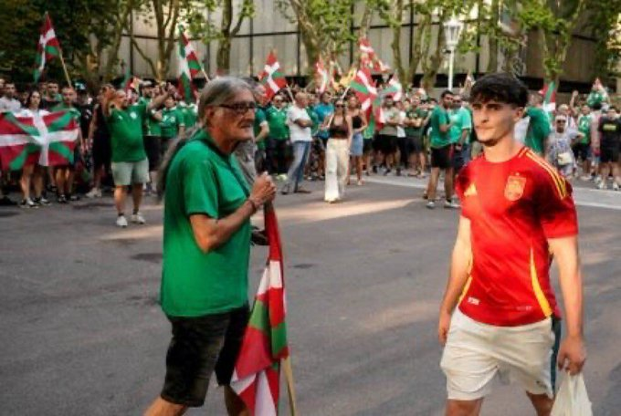 VOX_Retiro tweet picture