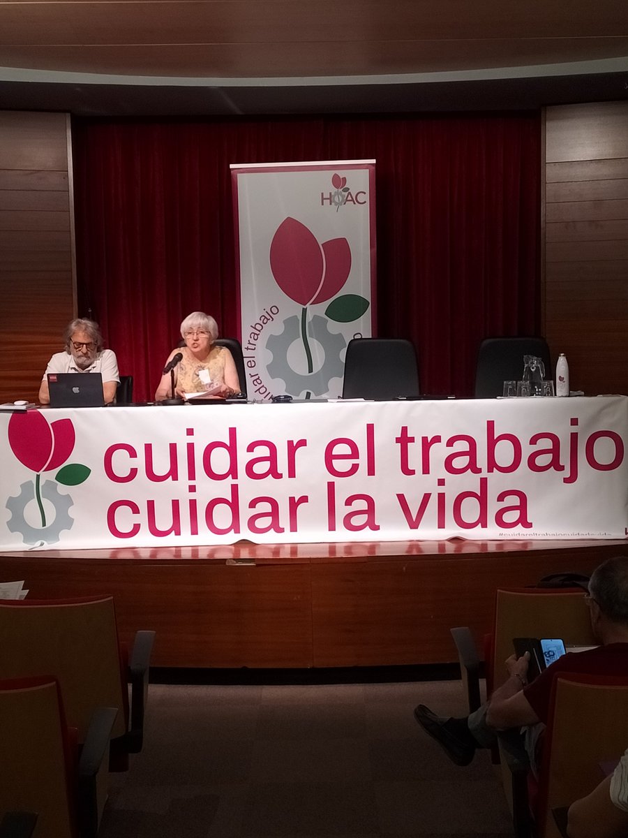 HOAC_es's tweet photo. Paloma Becerra y Jorge Hernández, presidenta y consiliario de la Hermandad Obrera de Acción Católica, inauguran los cursos de verano de 2026
#TejerComunidad https://t.co/yDd3kUp4dV https://t.co/lkXODusWAQ