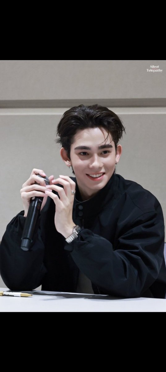 destiny_of_b's tweet photo. สู้ๆนะมีอีกคนเป็นกำลังใจให้เสมอ กลับมายิ้มได้ไวๆนะตรับ

#bringbackjustinmoir
#justiceforjustinmoir
#justinmmoir https://t.co/k878aHQO20