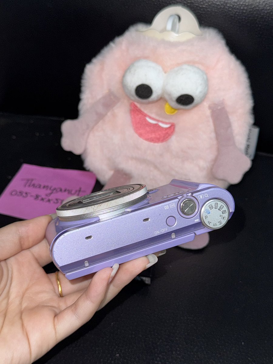 12minfinity's tweet photo. ฟรุ้งฟริ้งในตำนาน✨👀Casio ex-Zr3600
🍇🎀 3300.- เต็มระบบ พับจอได้ โทนขาว✨

ตำหนิ : จอคล้ำ ไม่ส่งผลกับภาพ ดูคลิปน้า
🌈ผิวไม่เหลือง หน้าเนียน จบครบ💯
#กล้องดิจิตอล #กล้องฟรุ้งฟริ้ง #กล้องมือสอง
#กล้องถูก #ส่งต่อกล้อง https://t.co/wlzLbo6Xnz