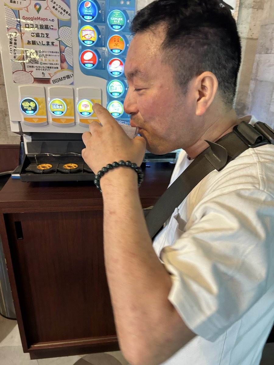 yu713_'s tweet photo. 新潟9highでじょういちさんが
いきなり現れた‼️
⚠️連絡はとってない⚠️ https://t.co/kWj660bnv8