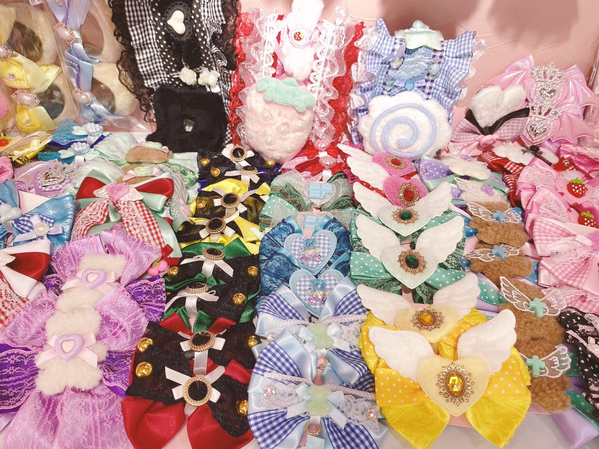 Kawaii__Stars's tweet photo. 🌈Kawaii☆Stars 原宿本店🎀
🌻夏の大集合スペシャル🏖️

7/20
ただ今の店舗状況①です♡

ANCOTTONさま

通販対応は本日18:00より開始❣️

ご希望の作品に⭕️をつけて 
18:00以降にDMまでお問い合わせください♡ https://t.co/nygvHx9bQL