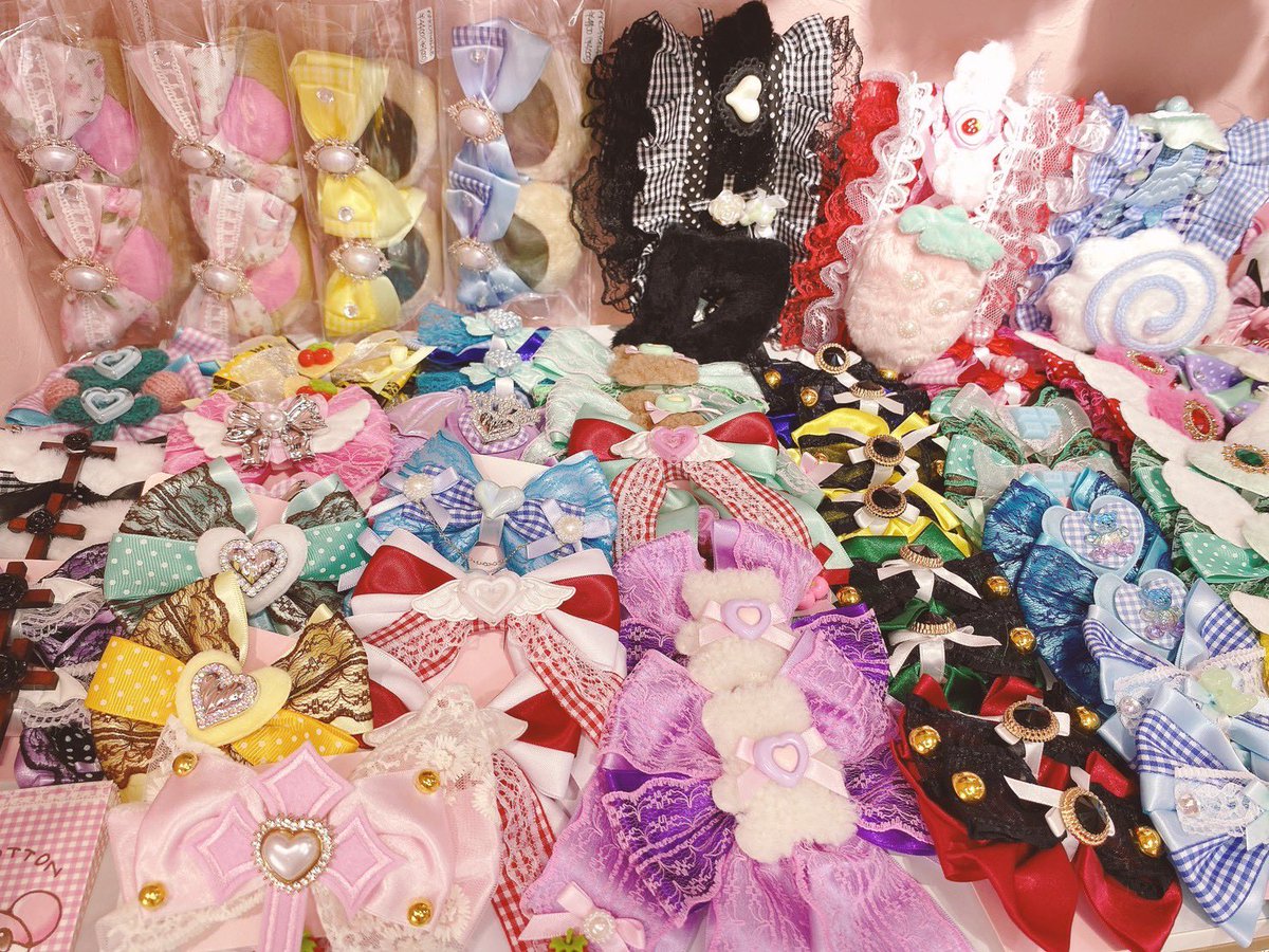 Kawaii__Stars's tweet photo. 🌈Kawaii☆Stars 原宿本店🎀
🌻夏の大集合スペシャル🏖️

7/20
ただ今の店舗状況①です♡

ANCOTTONさま

通販対応は本日18:00より開始❣️

ご希望の作品に⭕️をつけて 
18:00以降にDMまでお問い合わせください♡ https://t.co/nygvHx9bQL