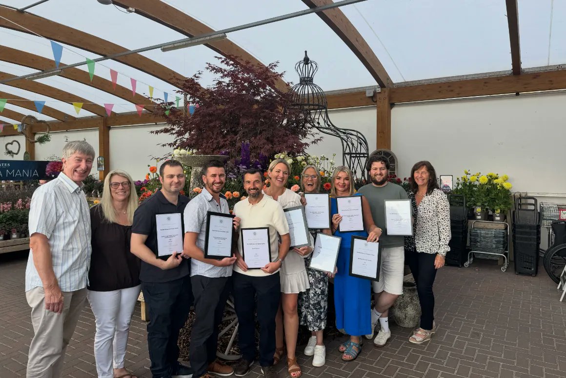 WelshCountry's tweet photo. The Old Railway Line Garden Centre Crowned Best in the Region
https://t.co/ssFgh285N5
#theoldrailwaylinegardencentre #gardencentreassociation #bestgardencentre #gardencentre #gardencentres #gardencentrelife #gardencentrecafe #gardencentresuk https://t.co/JpvG9fw982