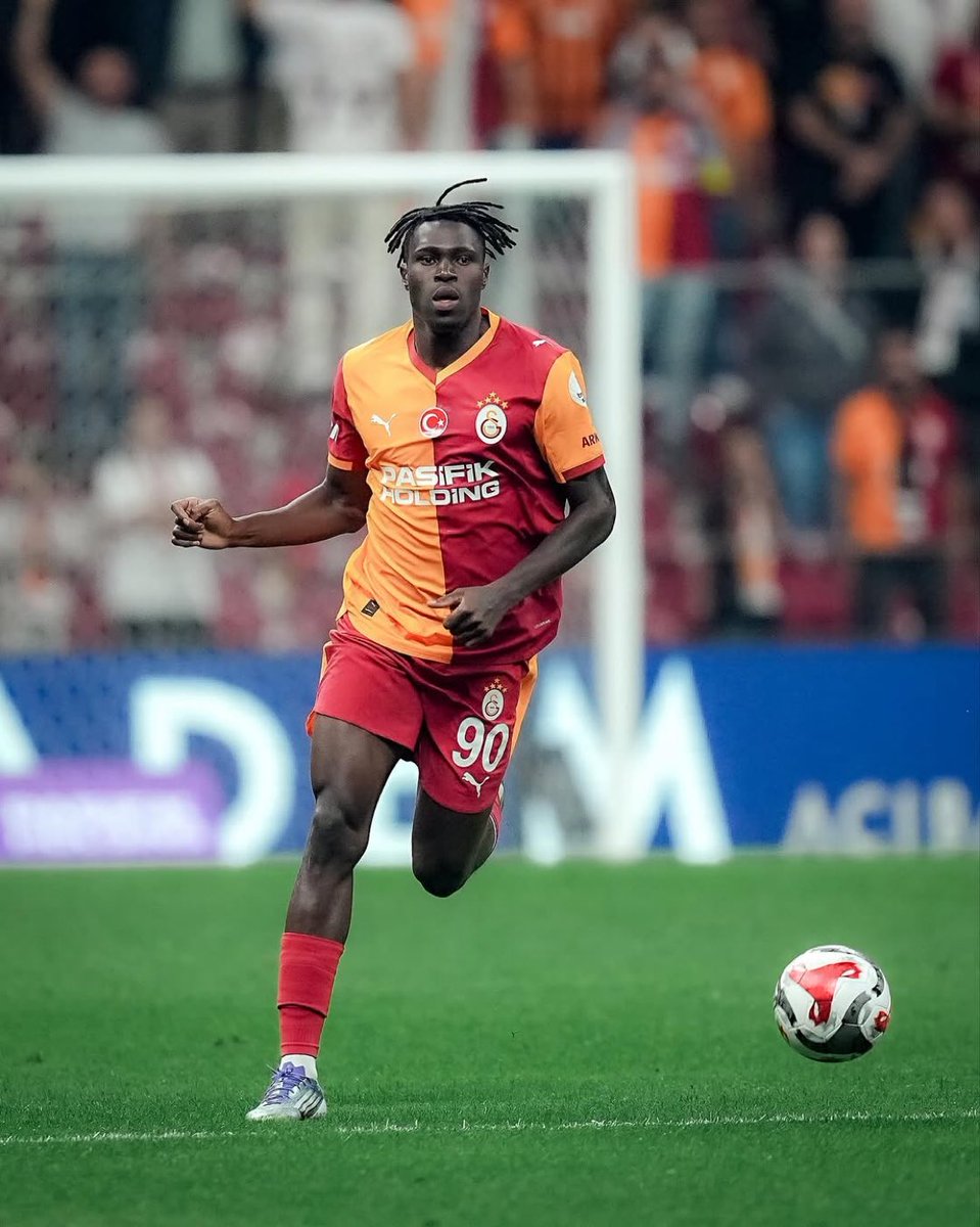 SahaSporcom's tweet photo. Galatasaray, Wilfried Singo için ancak 40 milyon euro garanti bonservis içeren önerileri kabul edecek. 

(Sabah) https://t.co/SzqXEAu1Xk