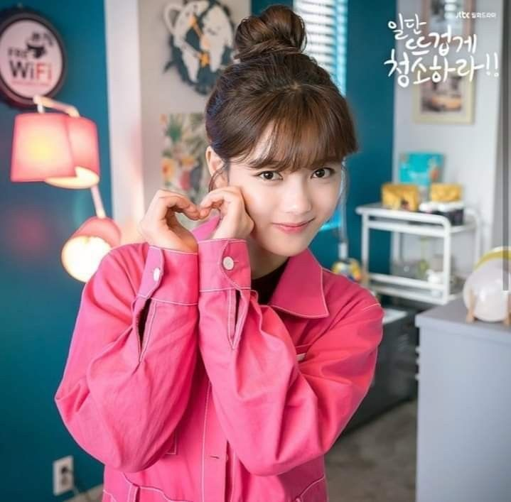 kdu_daily's tweet photo. Day 13 
#kimyoojung #kdrama https://t.co/kg7v3RYyb9