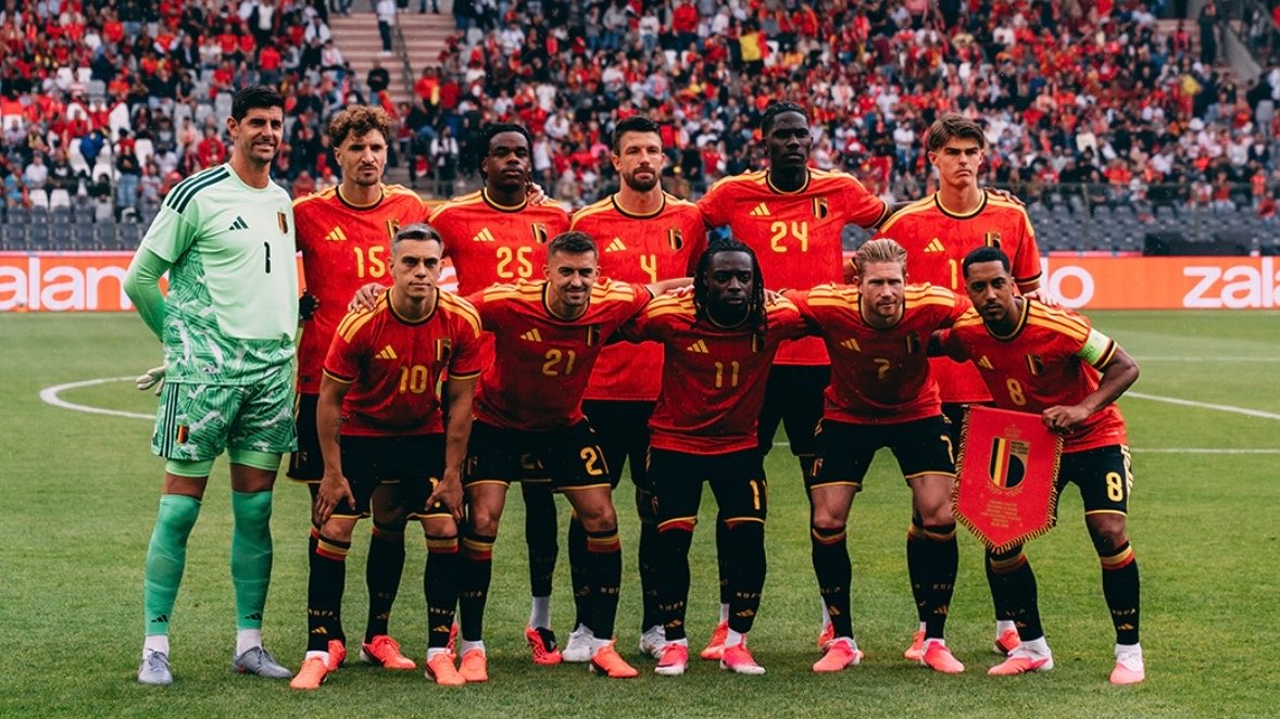 Kefoot_be's tweet photo. 🚨𝗢𝗙𝗙𝗜𝗖𝗜𝗘𝗟 !! 𝗟𝗔 𝗕𝗘𝗟𝗚𝗜𝗤𝗨𝗘🇧🇪 𝗧𝗘𝗥𝗠𝗜𝗡𝗘 𝗔̀ 𝗟𝗔 𝟱𝗘 𝗣𝗟𝗔𝗖𝗘 𝗗𝗘 𝗖𝗘𝗧𝗧𝗘 𝗖𝗢𝗨𝗣𝗘 𝗗𝗨 𝗠𝗢𝗡𝗗𝗘 𝟮𝟬𝟮𝟲 !! 5️⃣🏆

L’Espagne🇪🇸 étant championne du monde et ayant battu les belges en 1/4, cela fait de la Belgique le meilleur quart de finaliste !!💪 https://t.co/cF95beMmFp