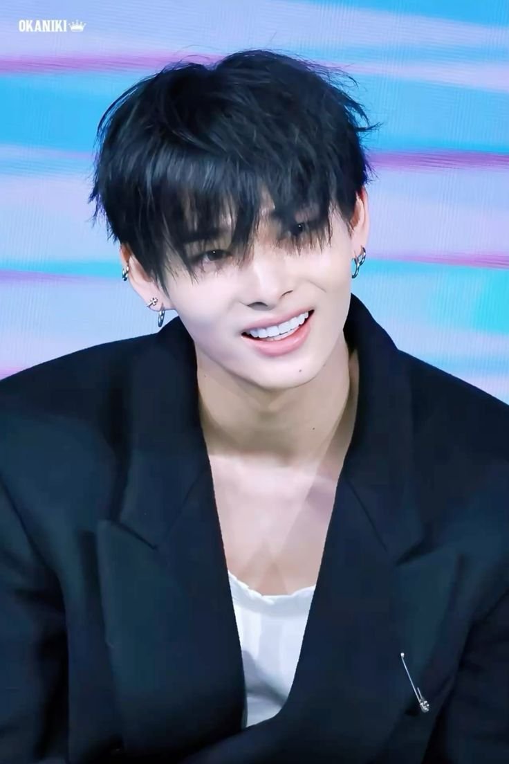 뎬뎬 tweet media
