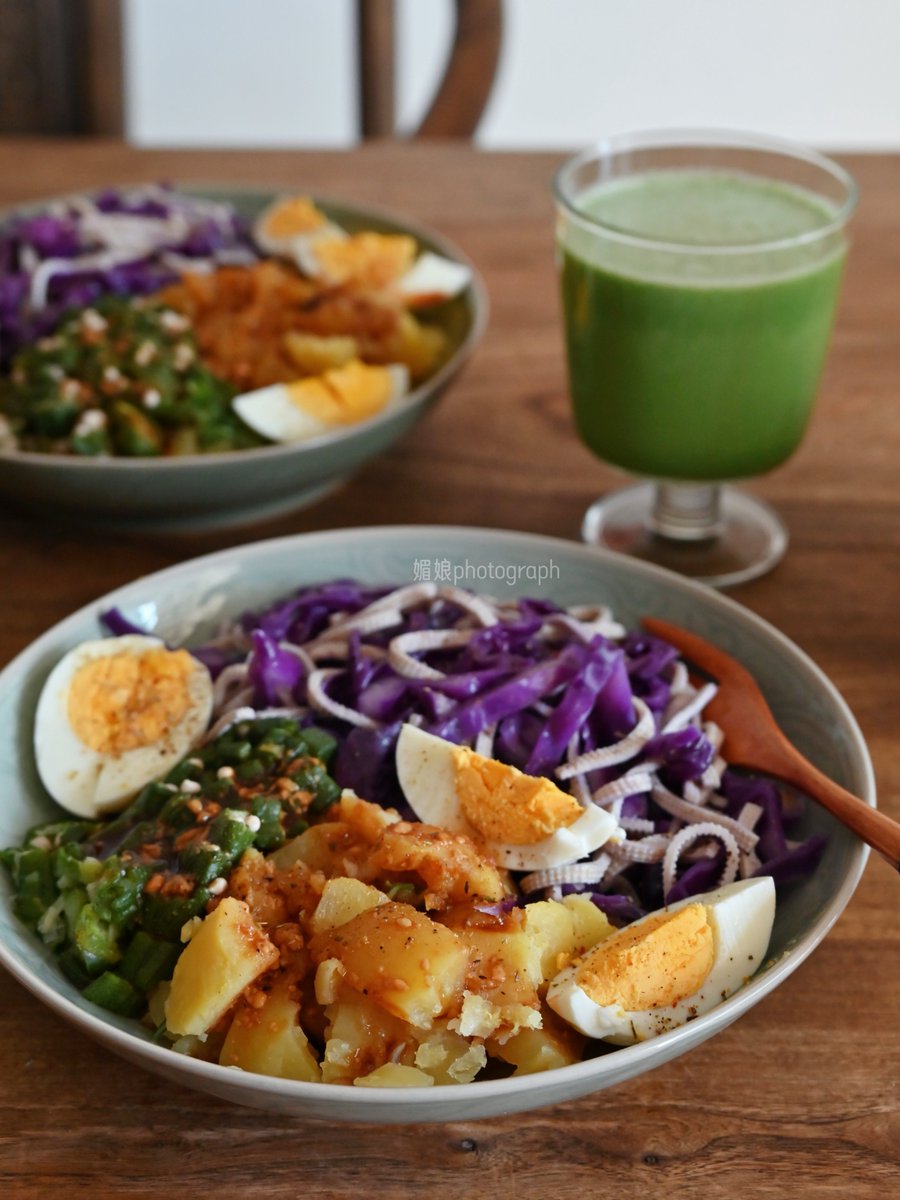 shubhampandy0's tweet photo. Stocked up on fresh local veggies, eggs u0026 whole-grain bread today! Perfect for quick, wholesome weeknight meals. ； https://t.co/pHvzQQxlC0