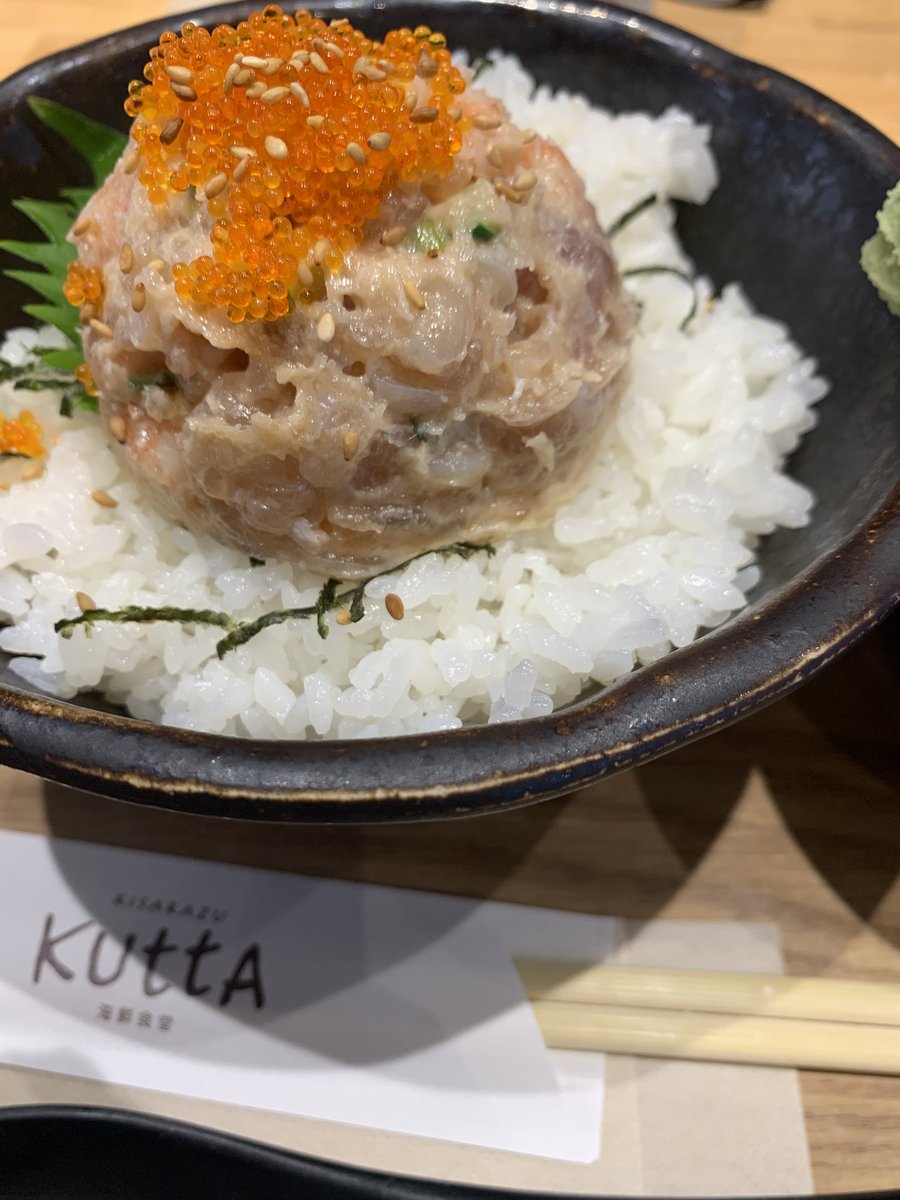 NH319050010's tweet photo. お気に入りの
朝ごはんと昼ごはんを頂く為の
ドライブin 千葉🤭
朝ご飯=Kutta丼  #Kutta木更津
昼ご飯=辛味大根蕎麦 #宇左エ門
うまうまでしたが
あつあつでした😅 https://t.co/xA0aCK8Iax