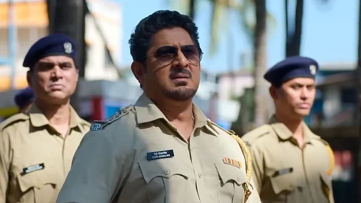 parallaxcinemas's tweet photo. #PritamAndPedro

🎬 “Short-ah இருக்கு… ஆனா thrill-ம் fun-ம் சரியான mix! 😄🔥”

its a well-intentioned, mildly entertaining watch with spot-on comic timing. Natural, witty &amp; never forced.

Short, thrilling and funny  a neat mix of intensity and fun.

Season 2-க்காக waiting! 👊🔥 https://t.co/aGJg3upP0M