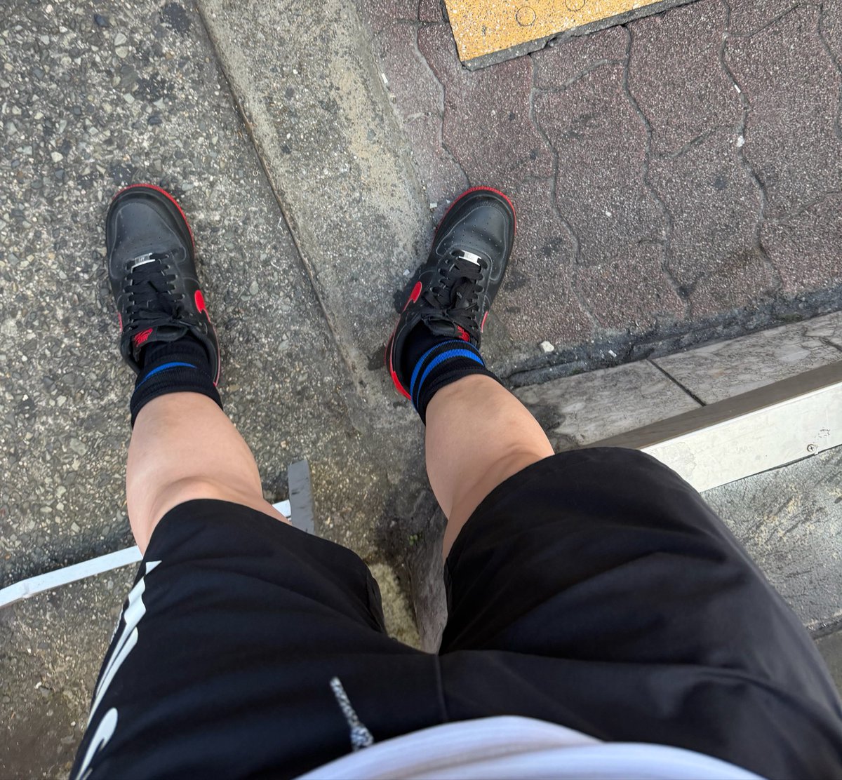 suitiscool's tweet photo. 街中ズリスト https://t.co/0B8Y5Dte7R
